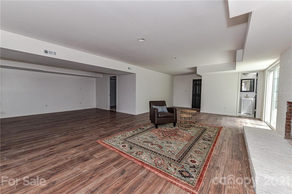 2900 Williams Road Matthews, NC 28105 - Photo 38 of 47 Gallery Image 38
