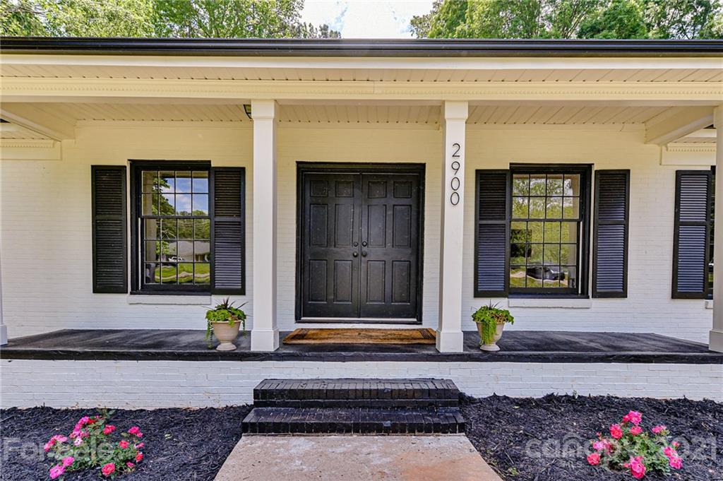 2900 Williams Road Matthews, NC 28105 - Photo 5 of 47 Gallery Image 5