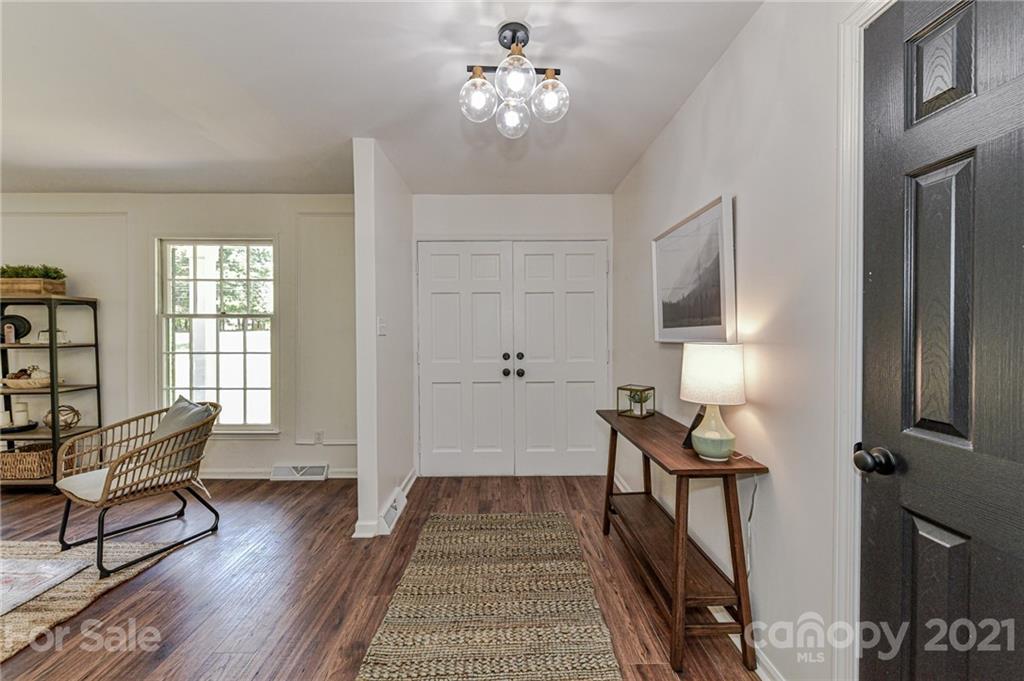 2900 Williams Road Matthews, NC 28105 - Photo 8 of 47 Gallery Image 8