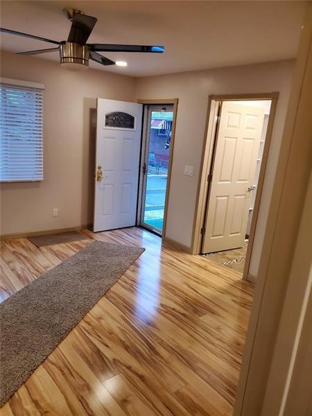 39 Glenn Way McKees Rocks, PA 15136 - Photo 2 of 16 Gallery Image 2