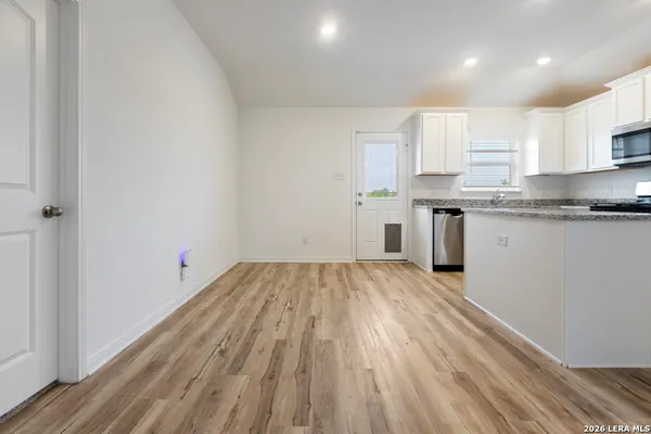 $1,500 | 11934 Luckey Villa, San Antonio, TX 78252