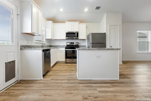 $1,500 | 11934 Luckey Villa, San Antonio, TX 78252
