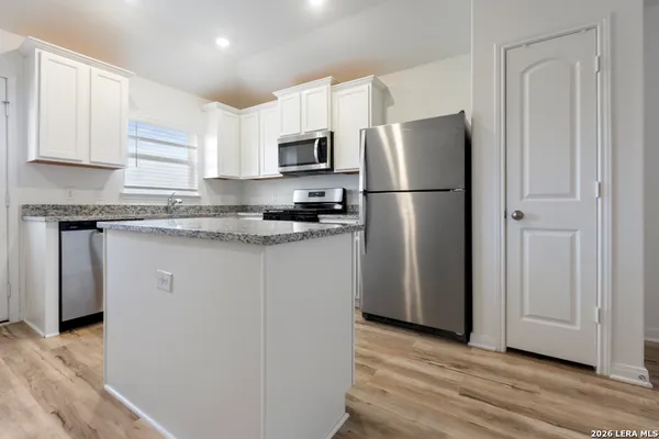 $1,500 | 11934 Luckey Villa, San Antonio, TX 78252