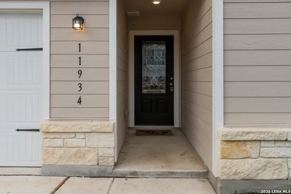 $1,500 | 11934 Luckey Villa, San Antonio, TX 78252