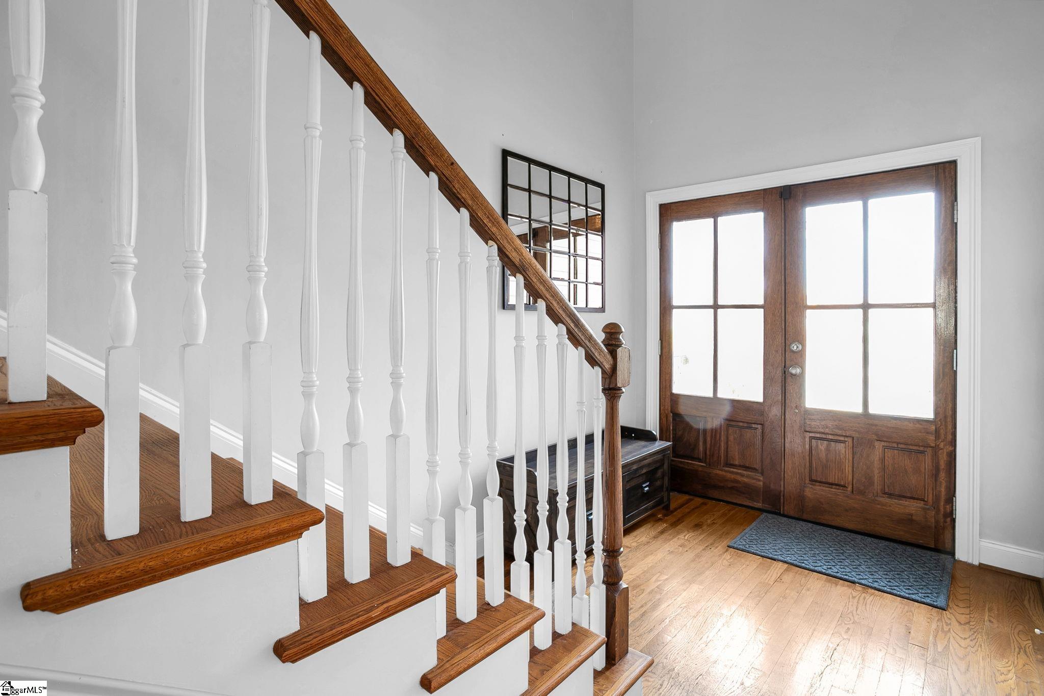 726 Rutherford Road Greenville, SC 29609 - Photo 3 of 46