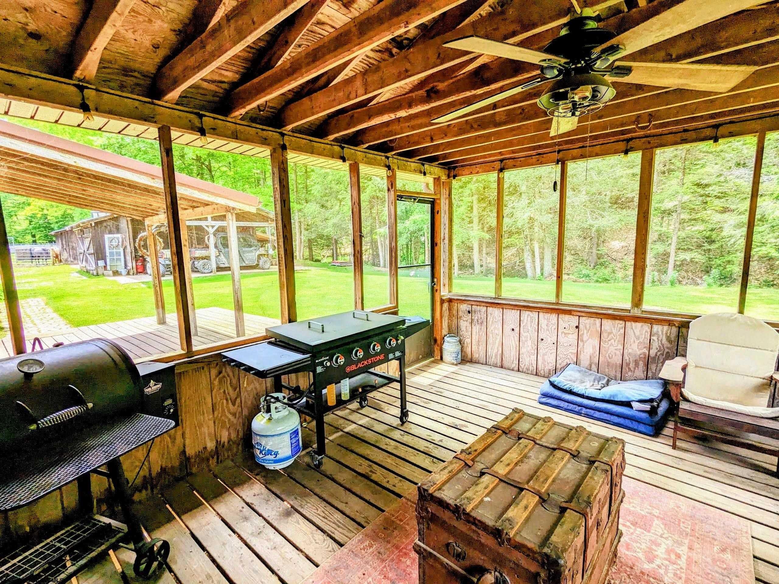 5622 Files Creek Road Beverly, WV 26253 - Photo 20 of 49 Gallery Image 20