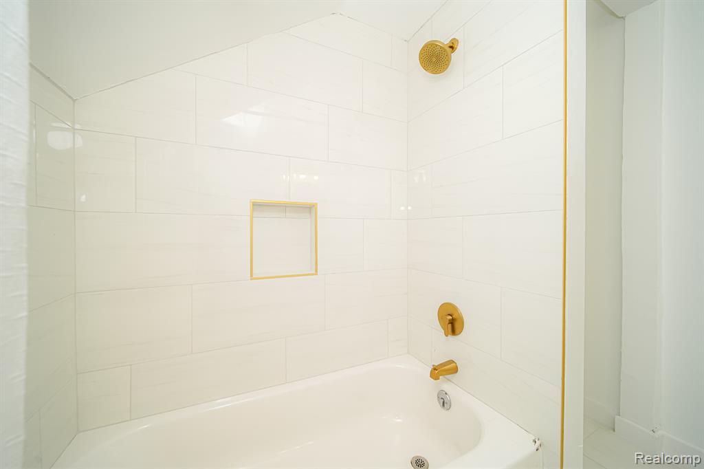 11510 Nottingham Road Detroit, MI 48224 - Photo 40 of 63 Gallery Image 40