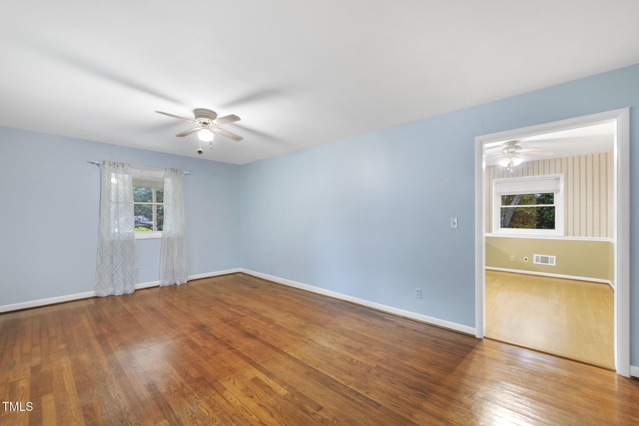 3609 Oates Drive Raleigh, NC 27604 - Photo 13 of 26 DSC09239