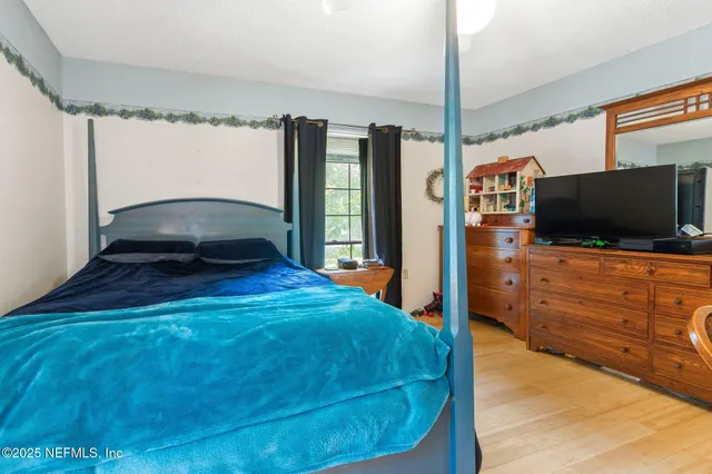 $320,000 | 102 Acosta Creek Drive, Satsuma, FL 32189