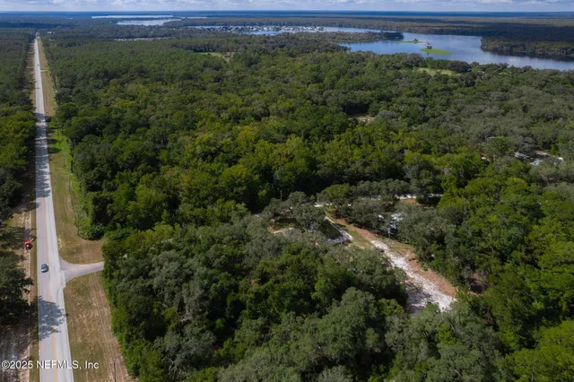 $320,000 | 102 Acosta Creek Drive, Satsuma, FL 32189