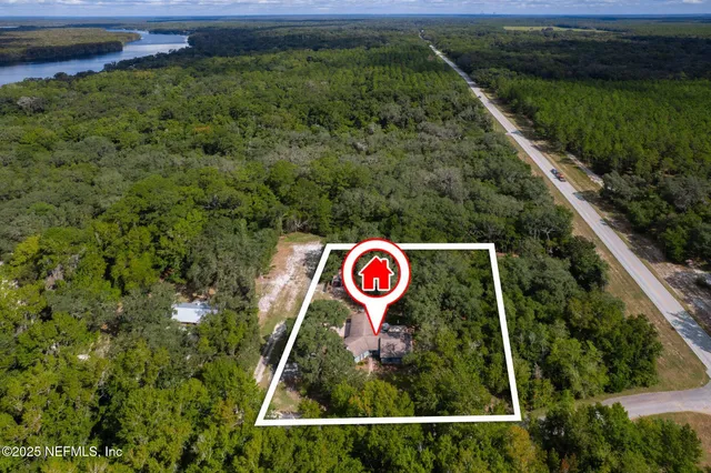 $320,000 | 102 Acosta Creek Drive, Satsuma, FL 32189