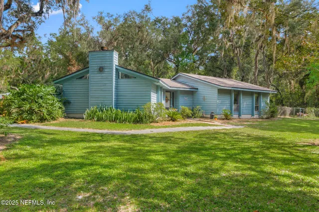 $320,000 | 102 Acosta Creek Drive, Satsuma, FL 32189