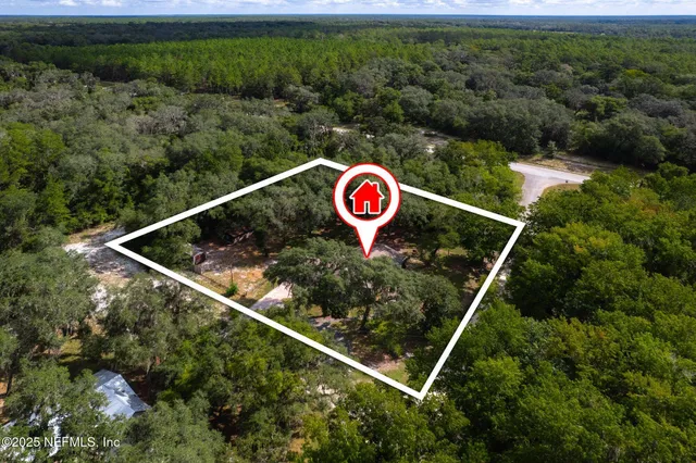 $320,000 | 102 Acosta Creek Drive, Satsuma, FL 32189