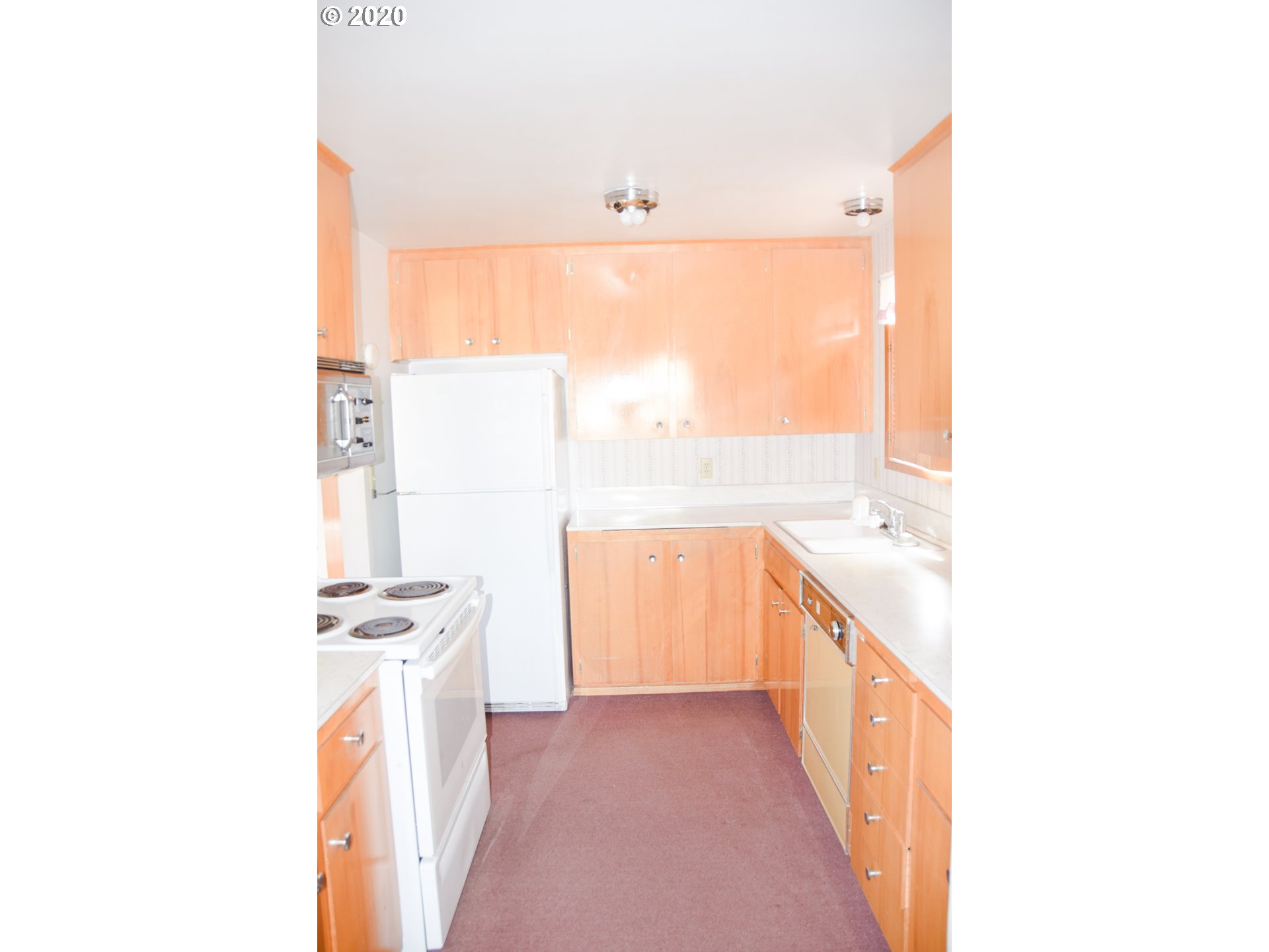 1720 Sallal Road Woodburn, OR 97071 - Photo 14 of 22 Gallery Image 14
