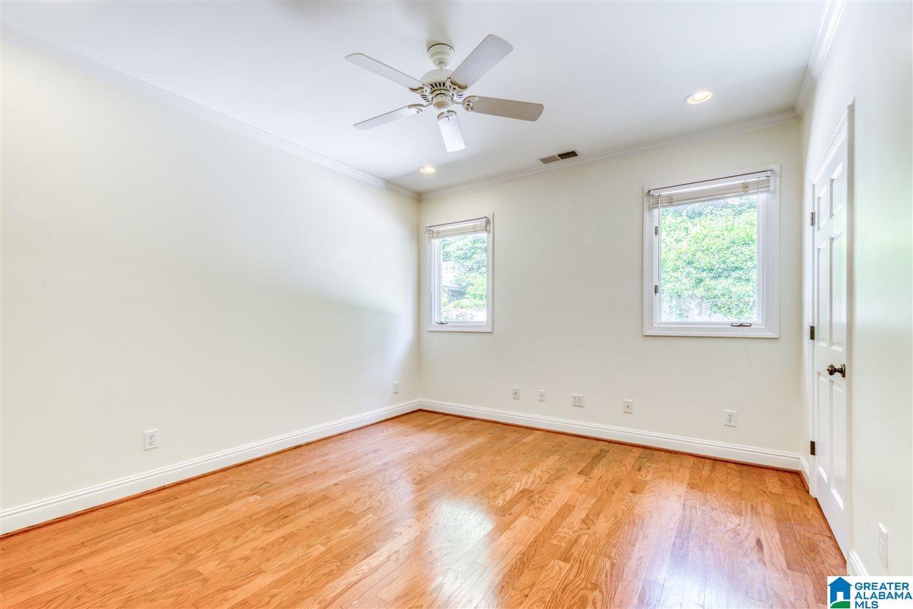 24 Woodhill Road Birmingham, AL 35213 - Photo 33 of 49
