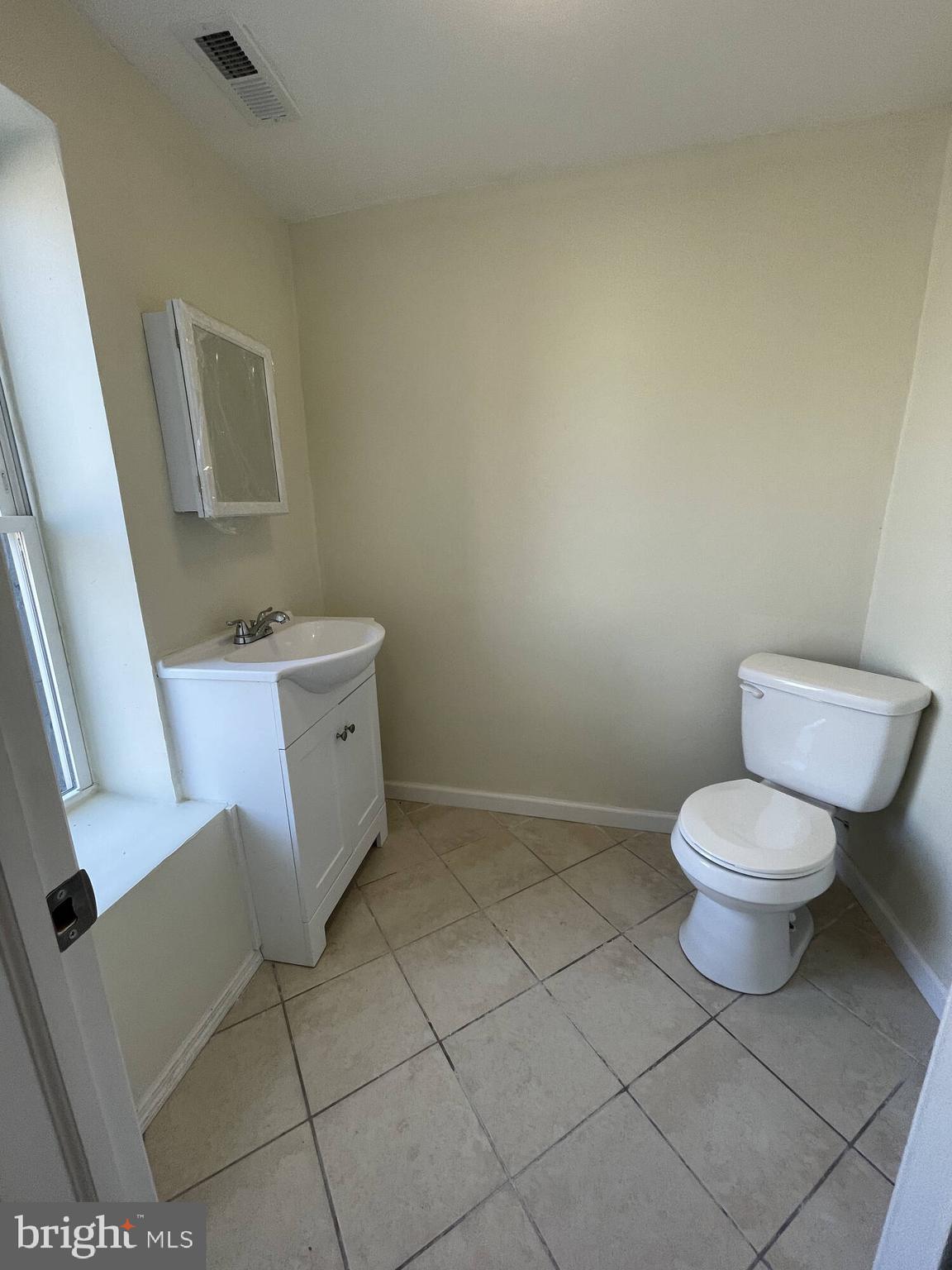 2003 South 7th Street, Unit 2 Philadelphia, PA 19148 - Photo 3 of 26