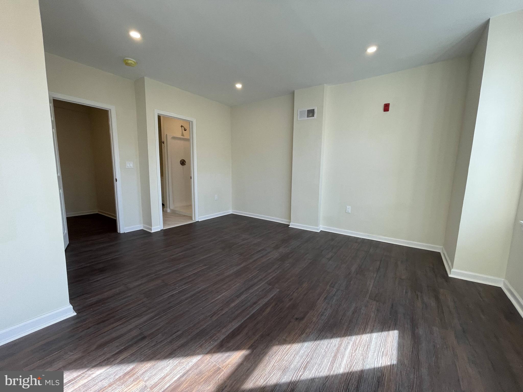 2003 South 7th Street, Unit 2 Philadelphia, PA 19148 - Photo 10 of 26