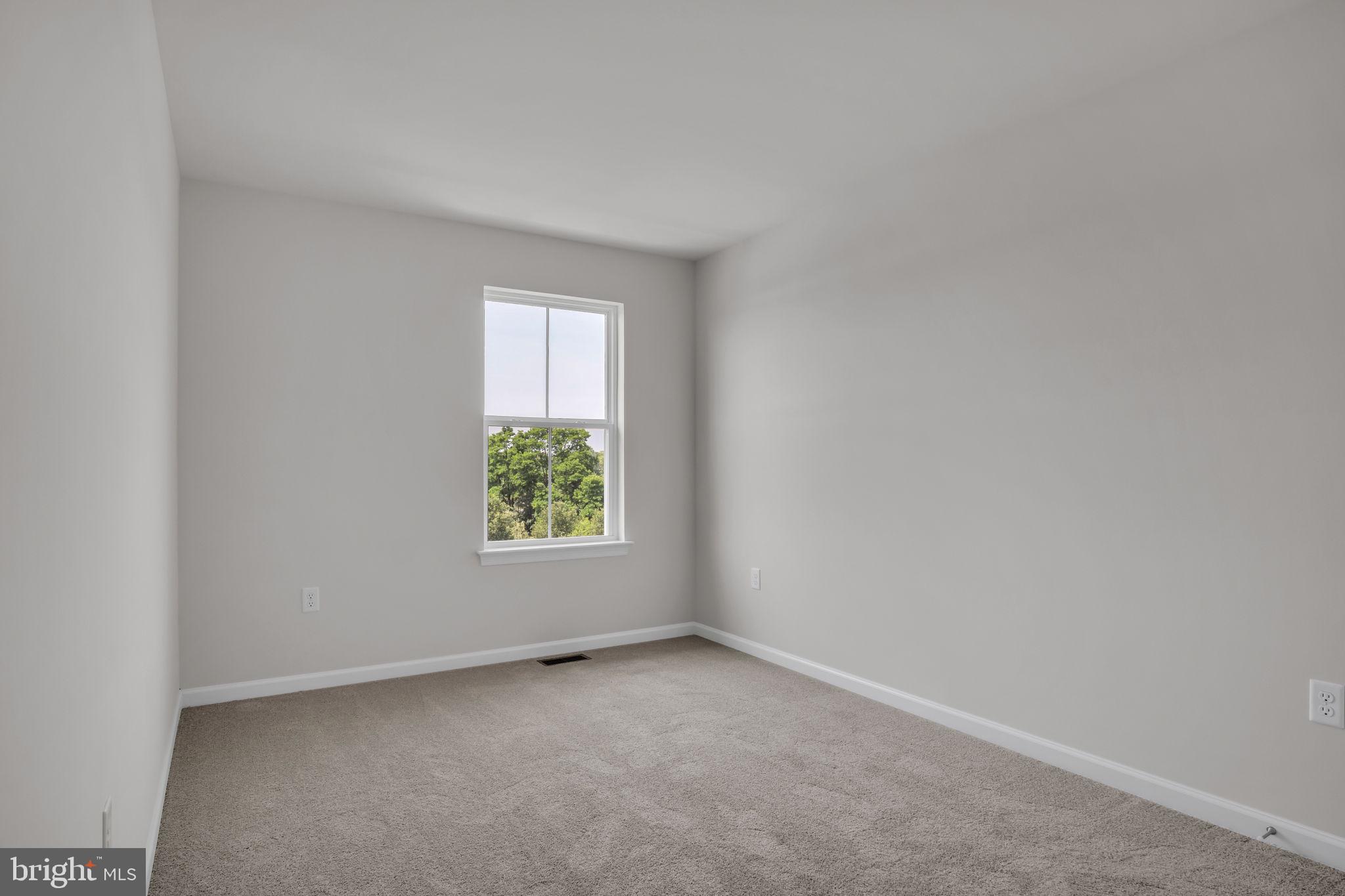 16 Morgan Circle Carlisle, PA 17013 - Photo 10 of 13 an empty room with a window