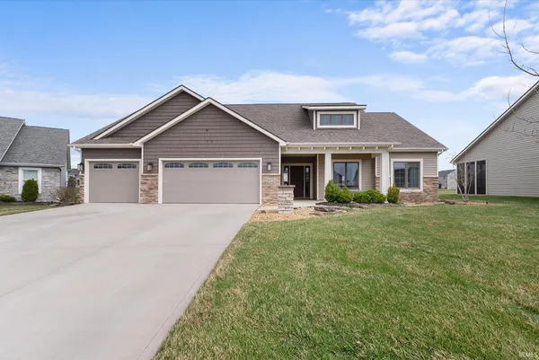 $399,000 | 13476 Martingale Cove, Grabill, IN 46741