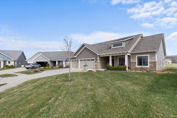 $399,000 | 13476 Martingale Cove, Grabill, IN 46741