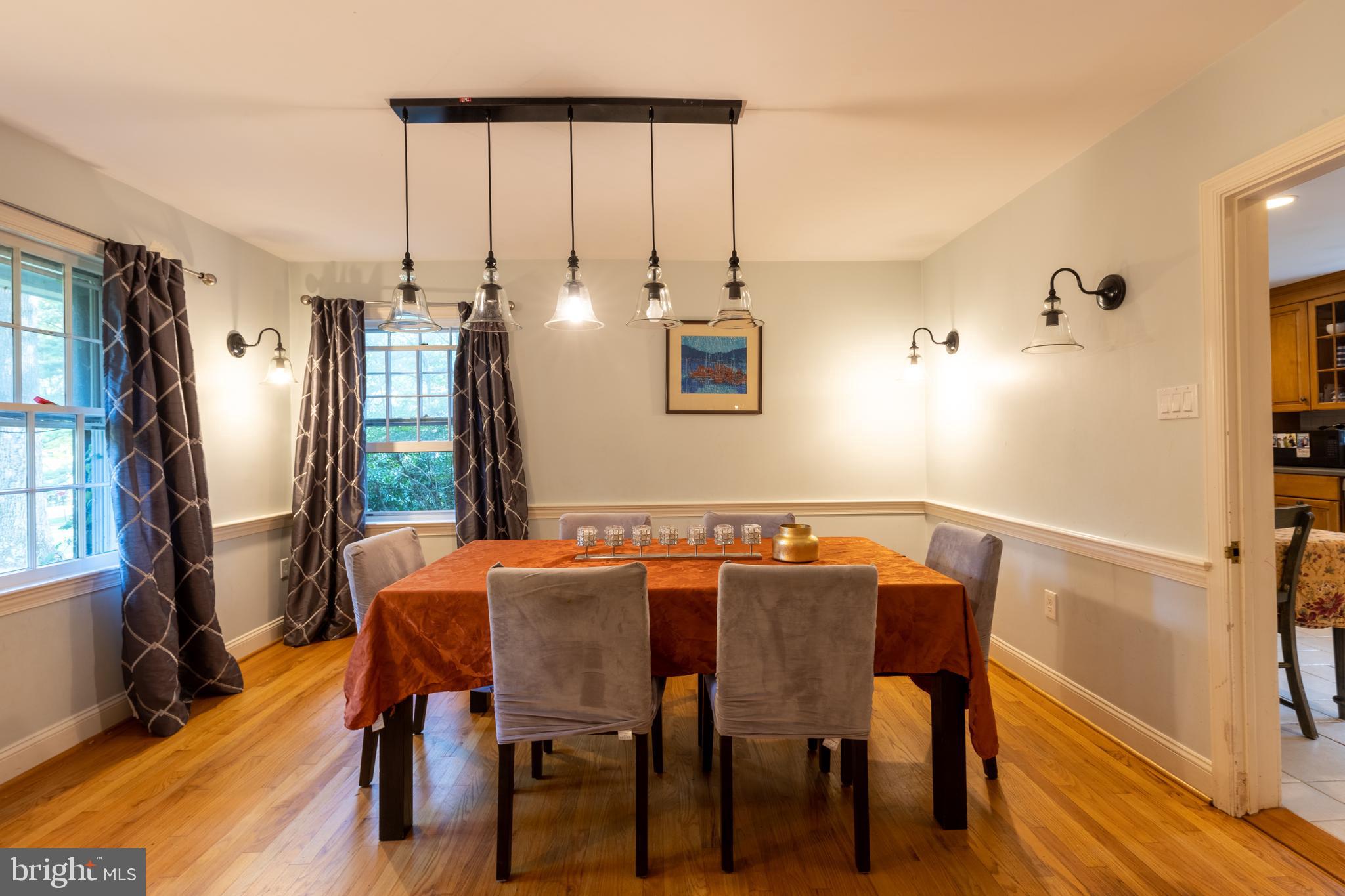 311 Pine Tree Road Wayne, PA 19087 - Photo 7 of 24 Dining Room
