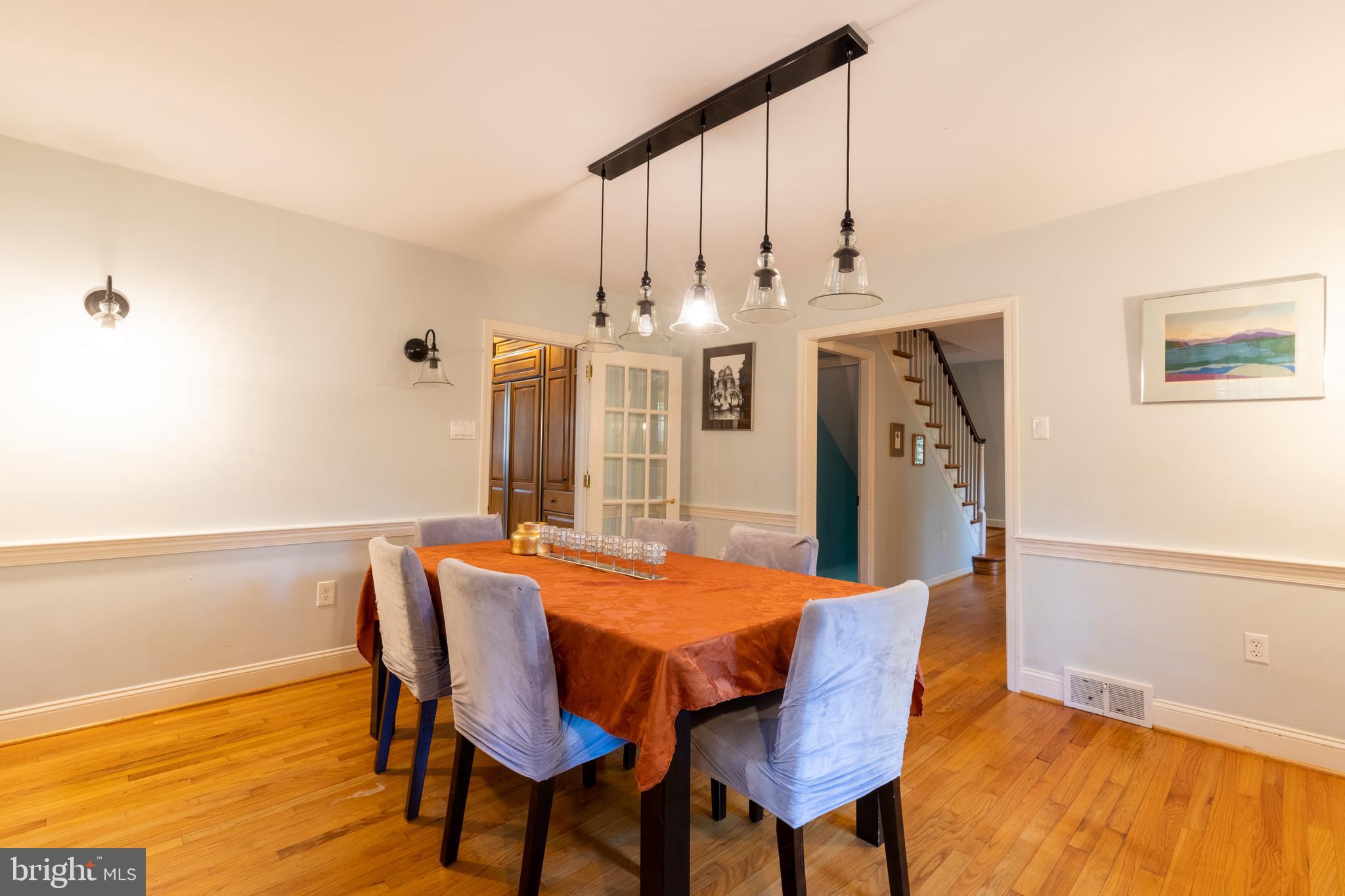 311 Pine Tree Road Wayne, PA 19087 - Photo 8 of 24 Dining Room