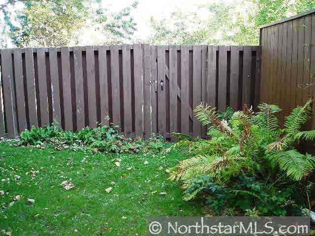 7894 Dunmore Road Woodbury, MN 55125 - Photo 10 of 10 Gallery Image 10