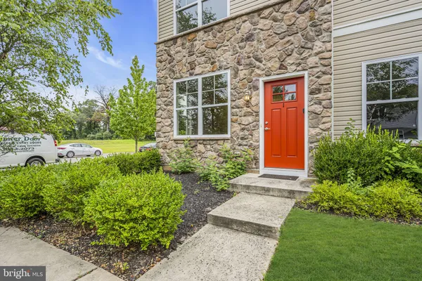 $338,000 | 41 Rowand Way East, Clementon, NJ 08021