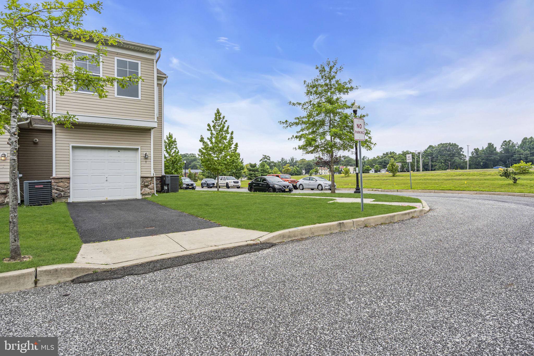 41 Rowand Way East Clementon, NJ 08021 - Photo 3 of 44