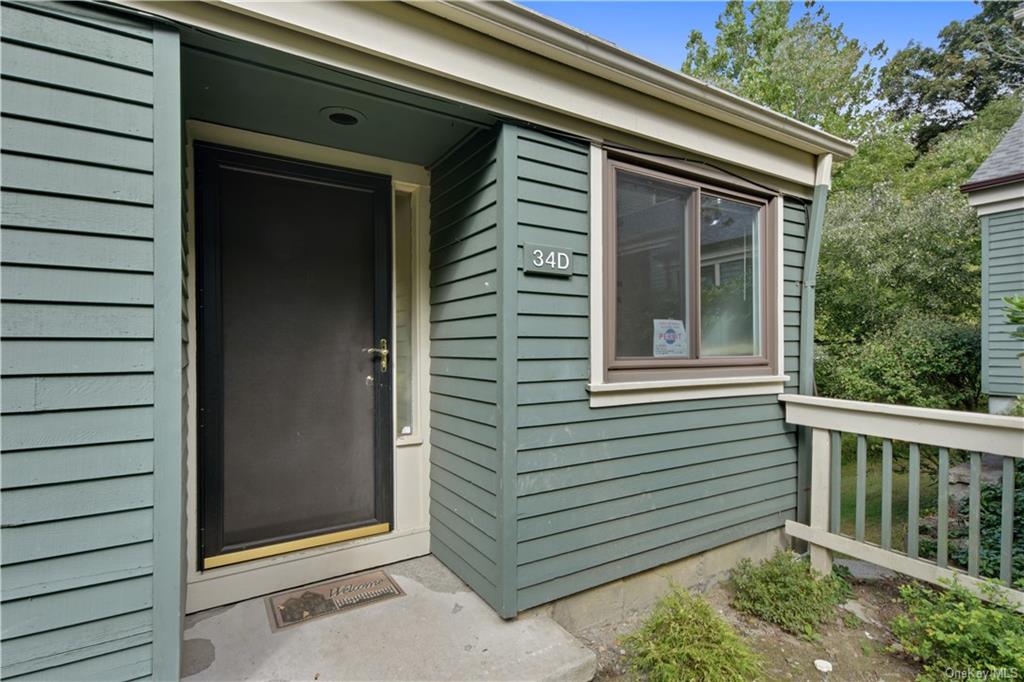 34 Heritage Hills, Unit D, Somers, NY 10589 Compass