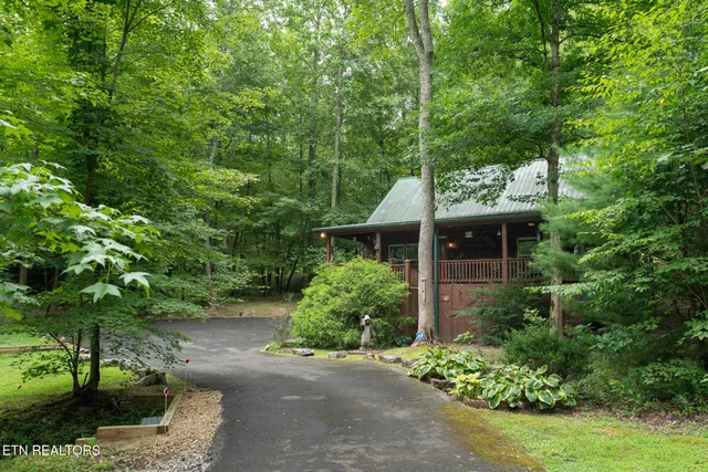 $535,000 | 3905 Fern Brook Way, Sevierville, TN 37862