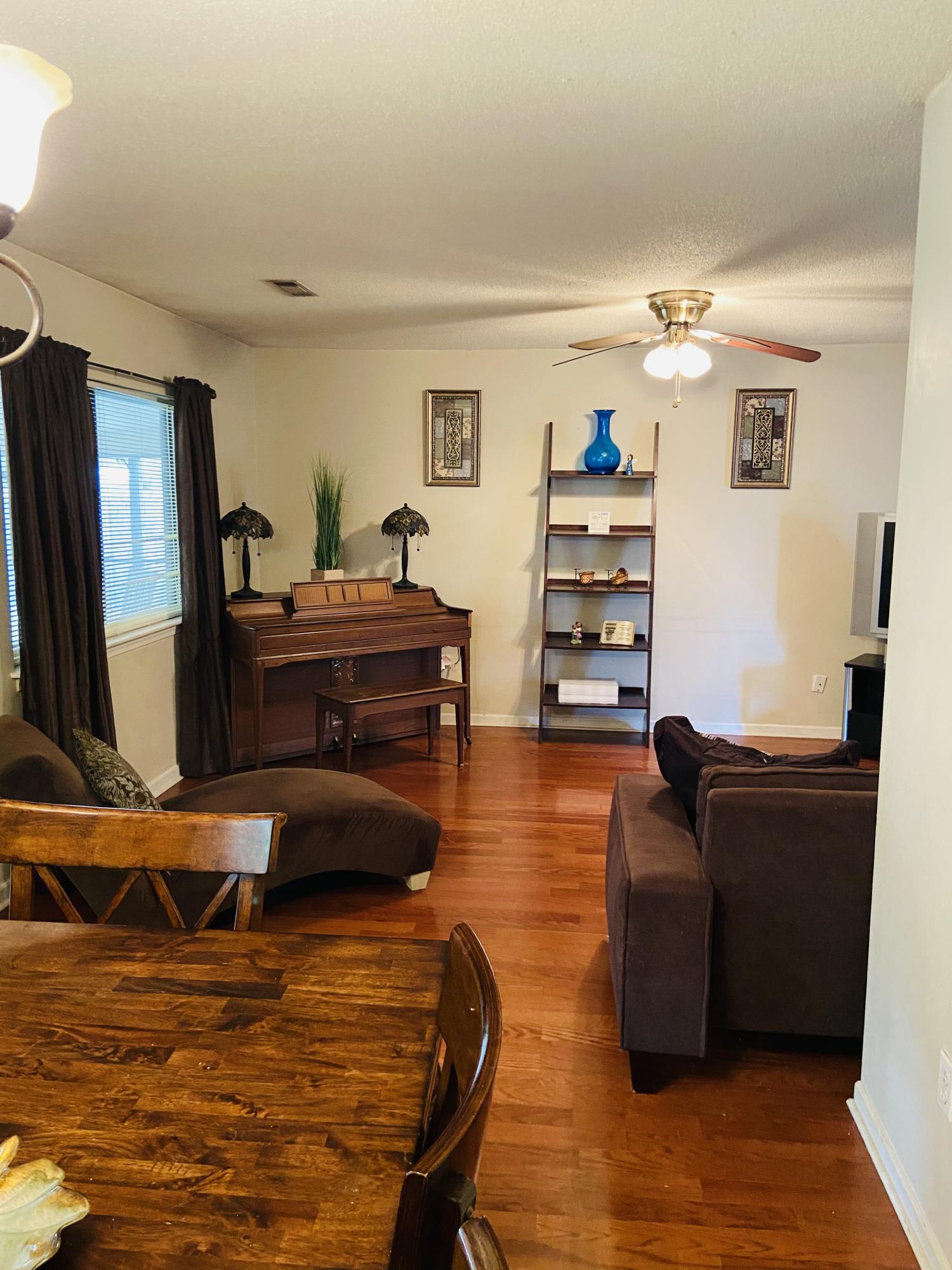 429 Temple Road Ladson, SC 29456 - Photo 4 of 19 Family Room