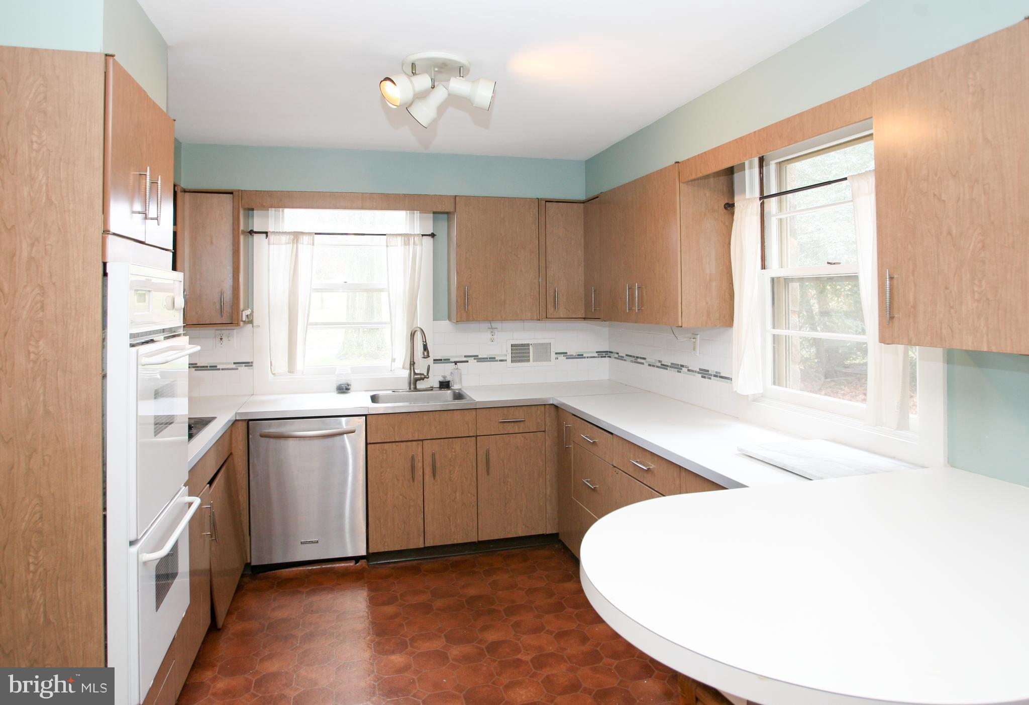 201 Edgewood Road Wilmington, DE 19803 - Photo 10 of 30 Gallery Image 10