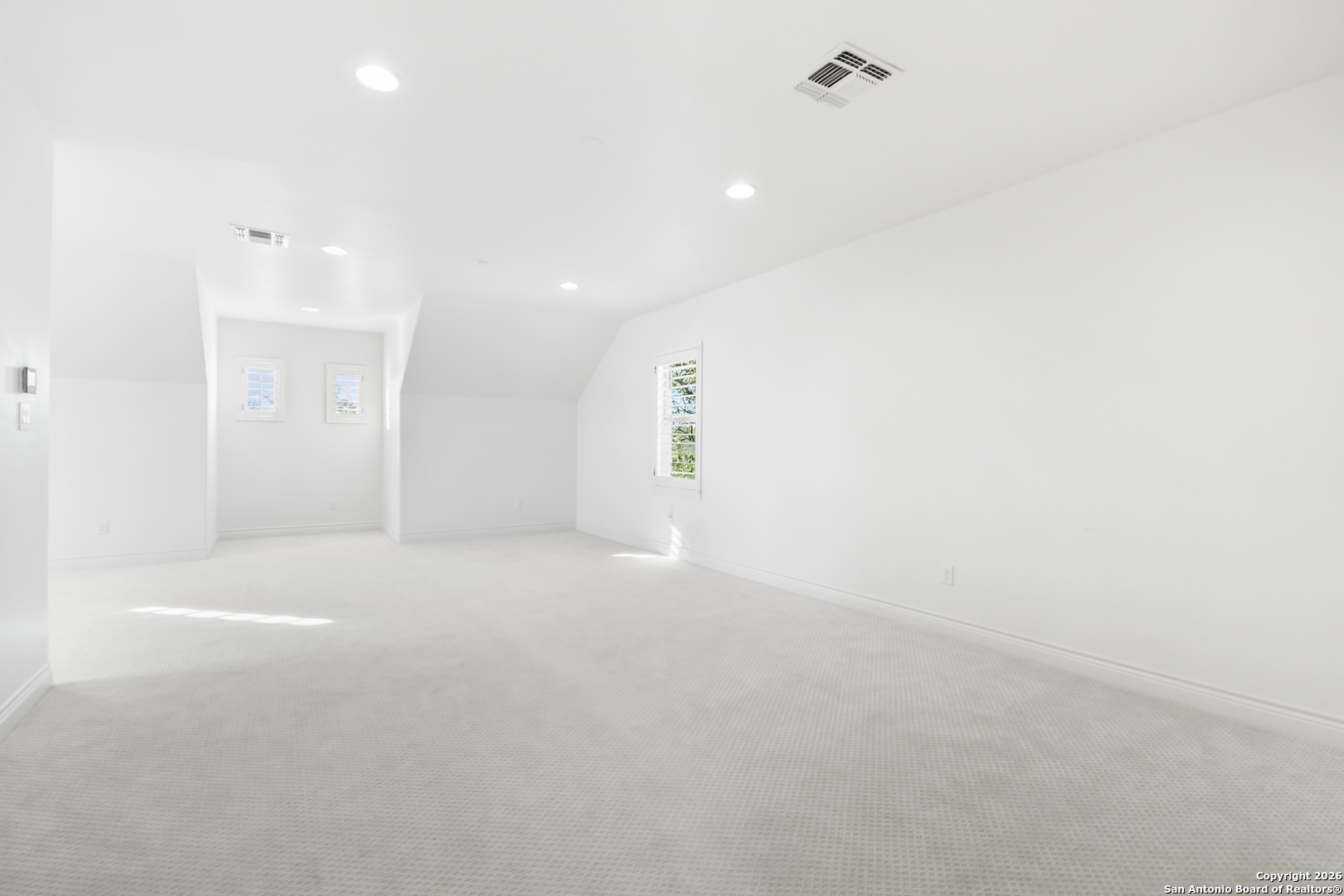 9 Ranch Brook Road Boerne, TX 78015 - Photo 36 of 59 a view of an empty room