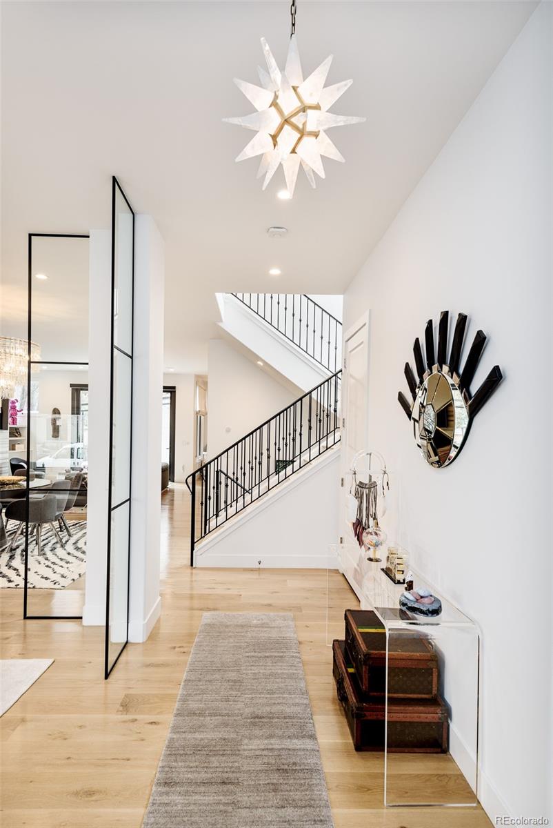 531 Cook Street Denver, CO 80206 - Photo 3 of 27