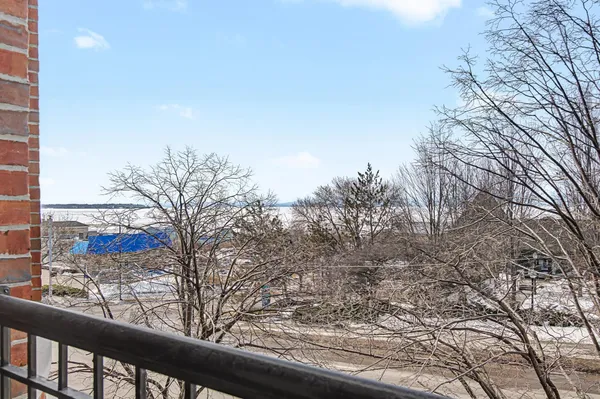 $825,000 | 40 College Street, Unit 303, Burlington, VT 05401