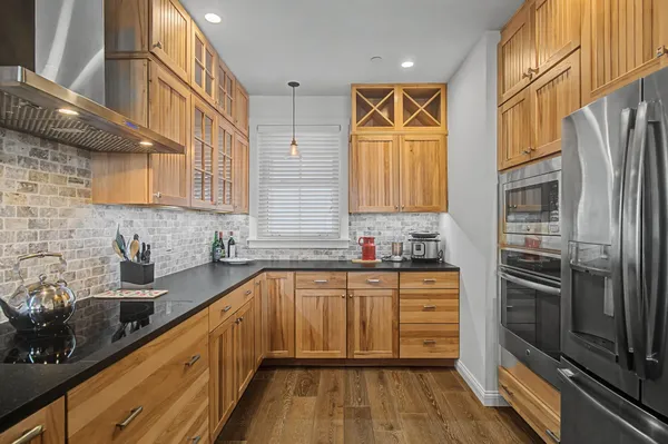 $825,000 | 40 College Street, Unit 303, Burlington, VT 05401