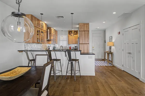 $825,000 | 40 College Street, Unit 303, Burlington, VT 05401