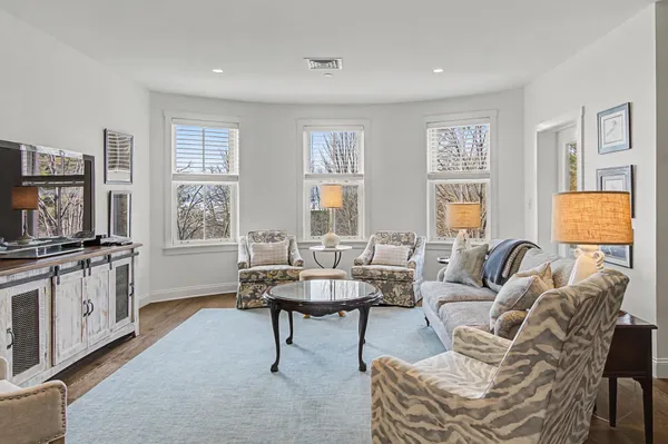 $825,000 | 40 College Street, Unit 303, Burlington, VT 05401