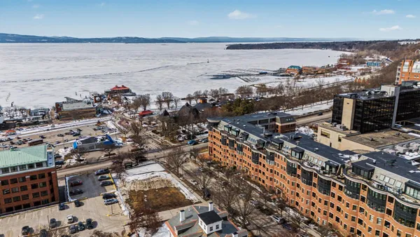 $825,000 | 40 College Street, Unit 303, Burlington, VT 05401