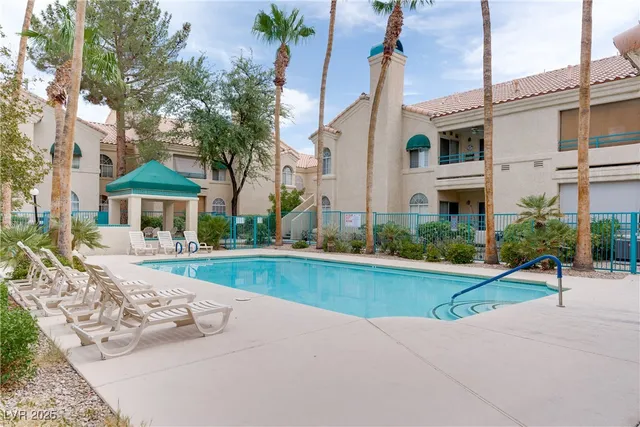 $1,600 | 2251 Wigwam Parkway, Unit 1211, Henderson, NV 89074