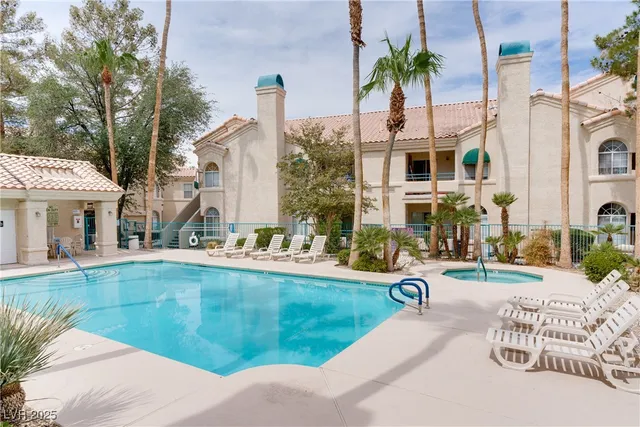 $1,600 | 2251 Wigwam Parkway, Unit 1211, Henderson, NV 89074
