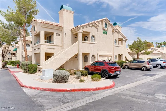 $1,600 | 2251 Wigwam Parkway, Unit 1211, Henderson, NV 89074