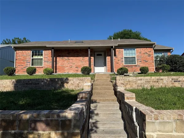 $2,000 | 2317 High Star Drive, Garland, TX 75041