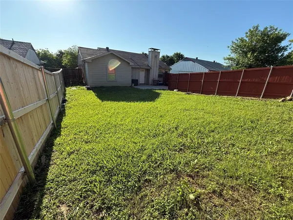 $2,000 | 2317 High Star Drive, Garland, TX 75041