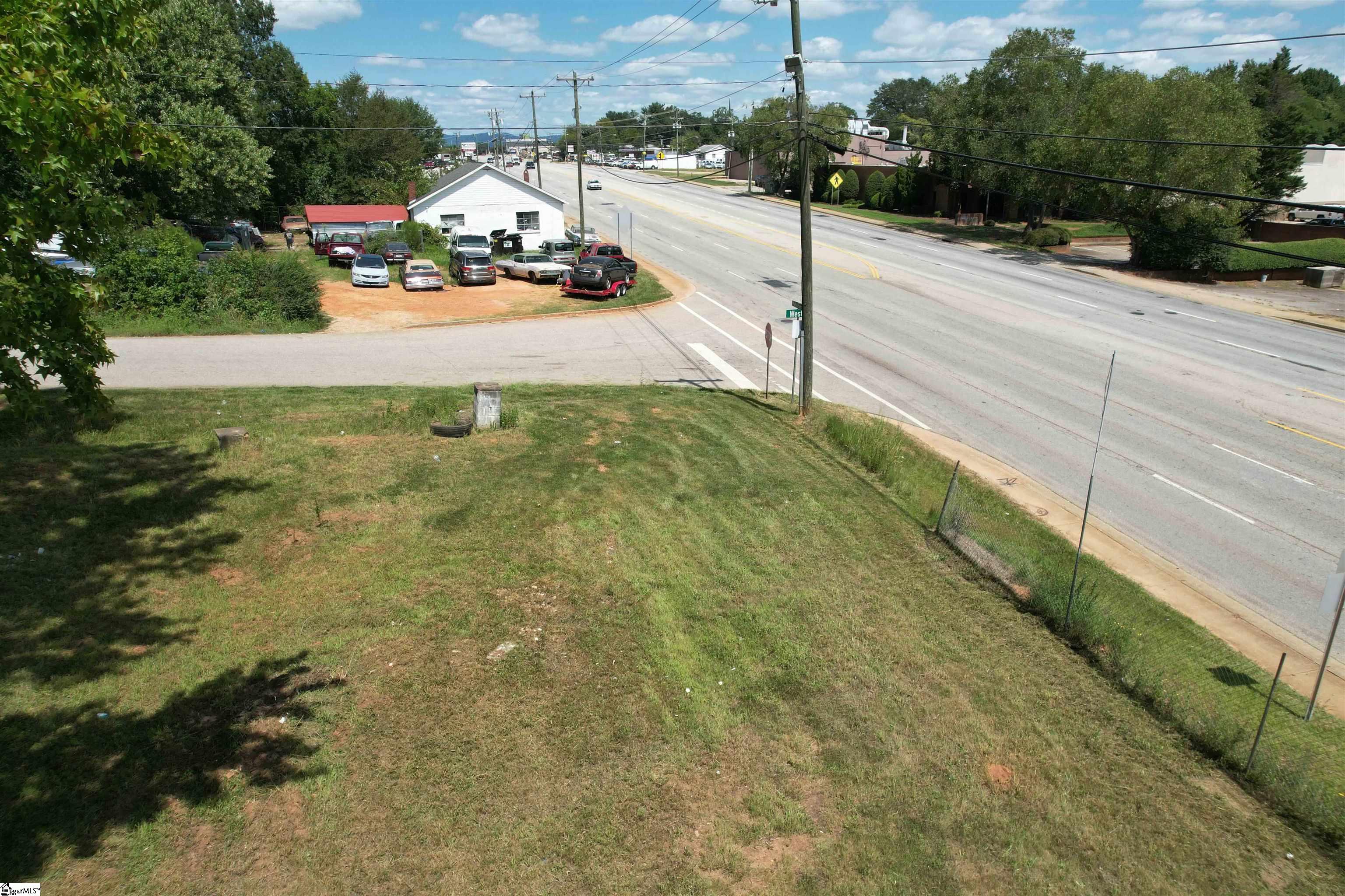 4301 Easley Bridge Road Greenville, SC 29611 - Photo 3 of 17