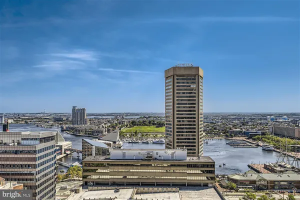 $2,300 | 414 Water Street, Unit 2302, Baltimore, MD 21202