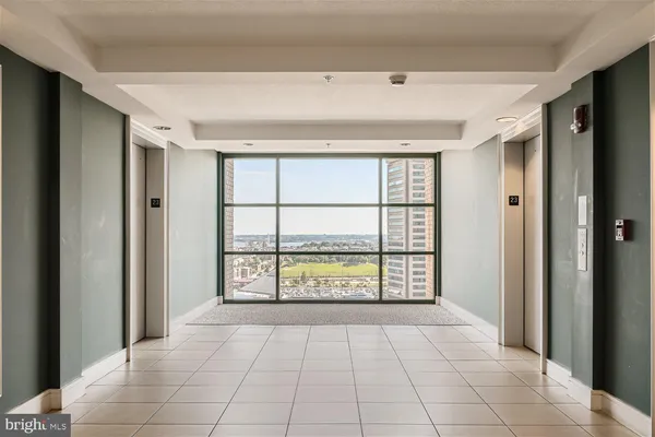 $2,300 | 414 Water Street, Unit 2302, Baltimore, MD 21202