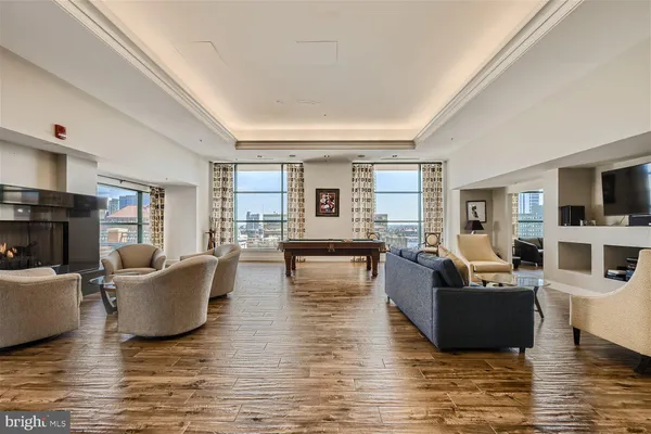 $2,300 | 414 Water Street, Unit 2302, Baltimore, MD 21202