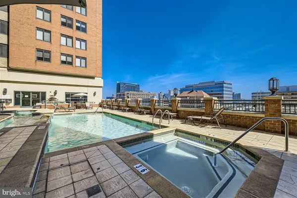 $2,300 | 414 Water Street, Unit 2302, Baltimore, MD 21202